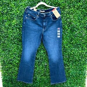 Levis Blue Jeans bell-bottom size 33